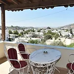 Istankoy Hotel 3*