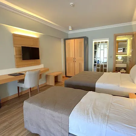 Istankoy Hotel 3*