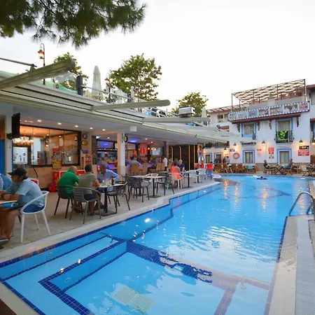 Hotell Istankoy 3*