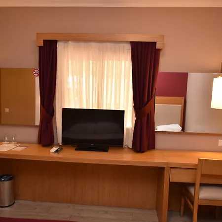 Istankoy Hotel 3*