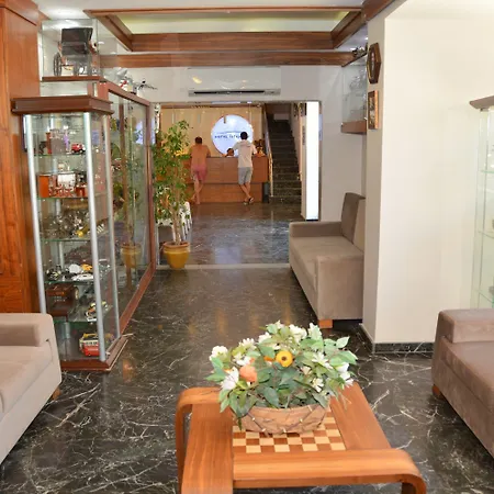 Hotel Istankoy 3*